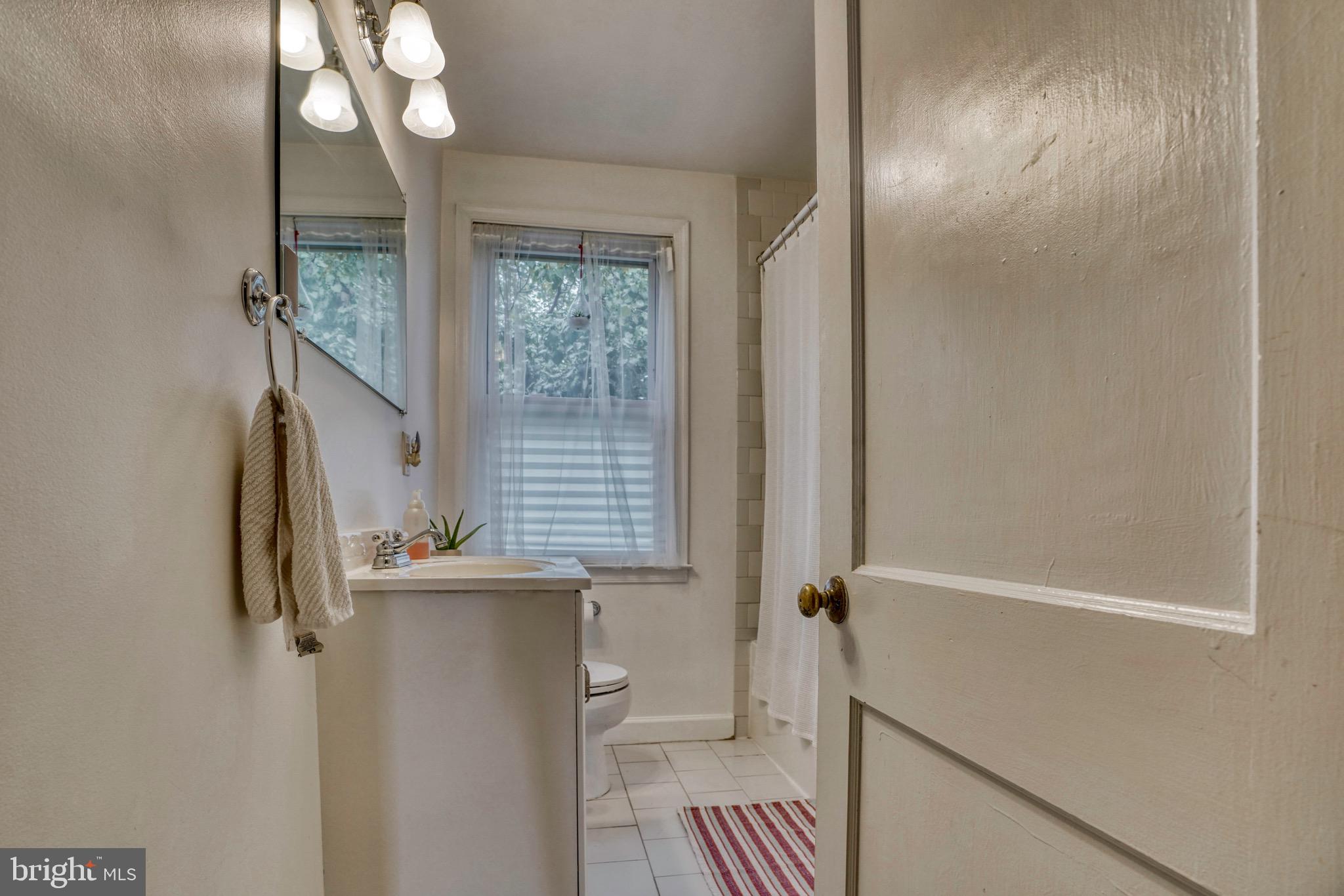 8123 Barksdale Road Baltimore, MD 21286 - Photo 21 of 38 Gallery Image 21