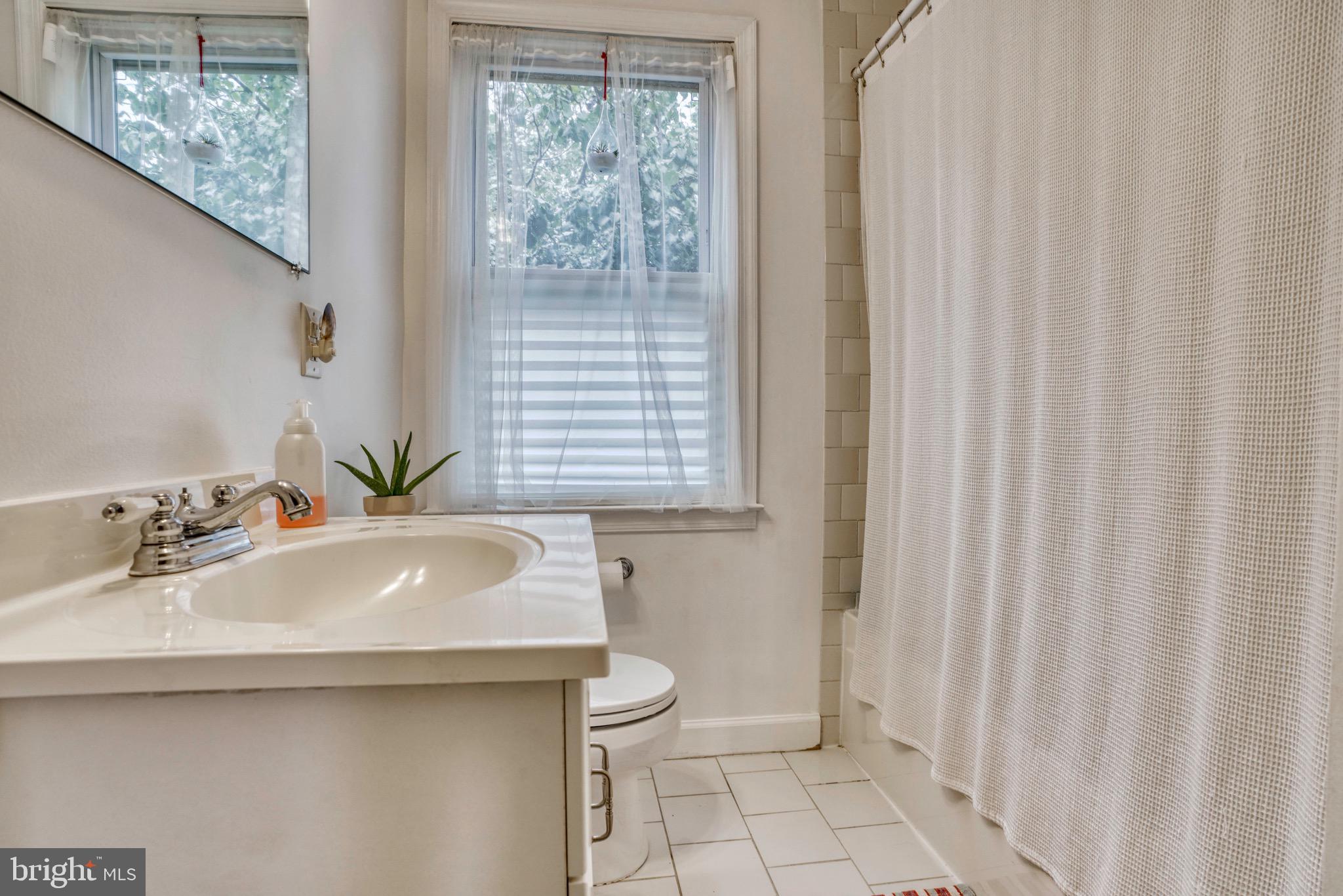 8123 Barksdale Road Baltimore, MD 21286 - Photo 23 of 38 Gallery Image 23