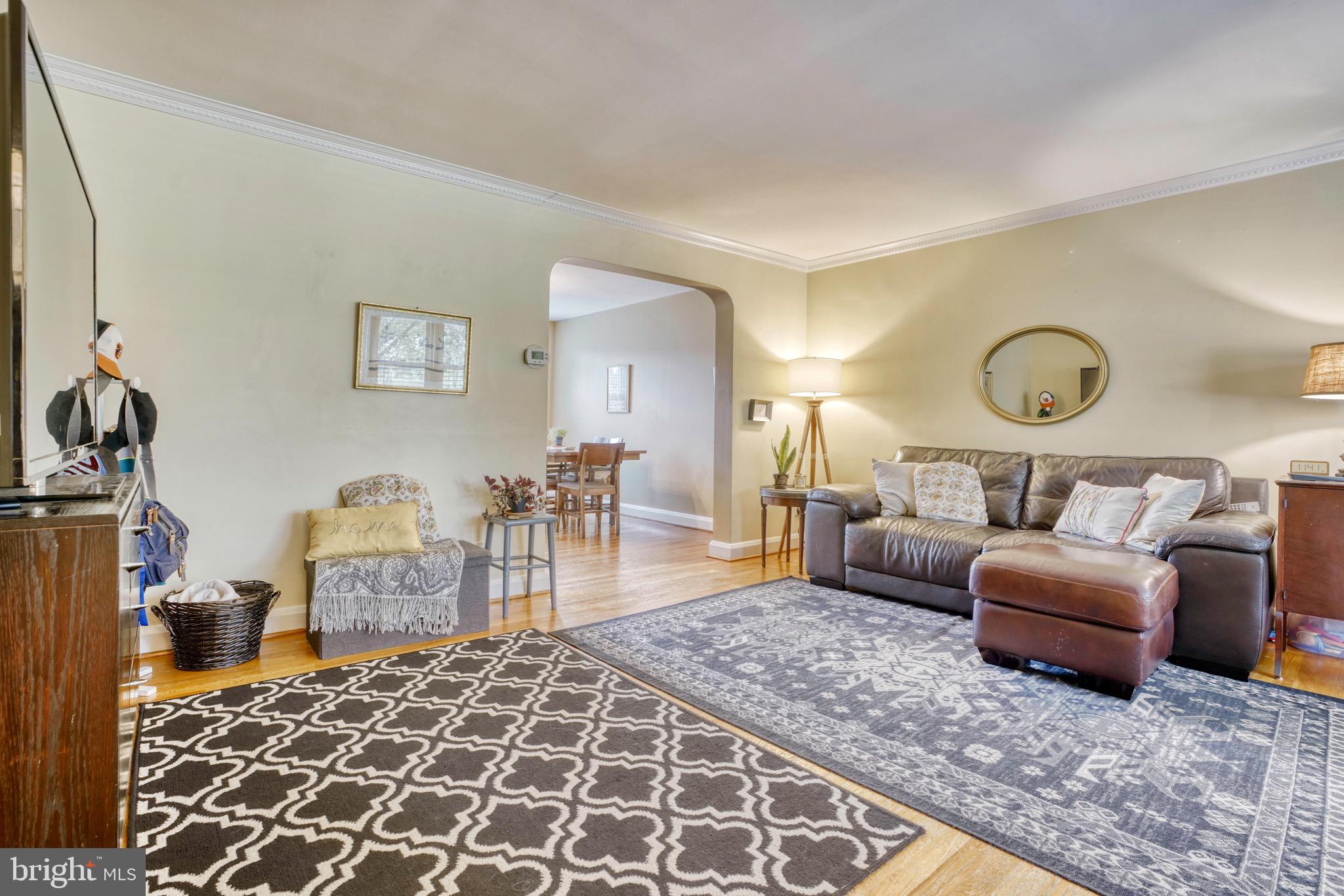 8123 Barksdale Road Baltimore, MD 21286 - Photo 6 of 38 Gallery Image 6