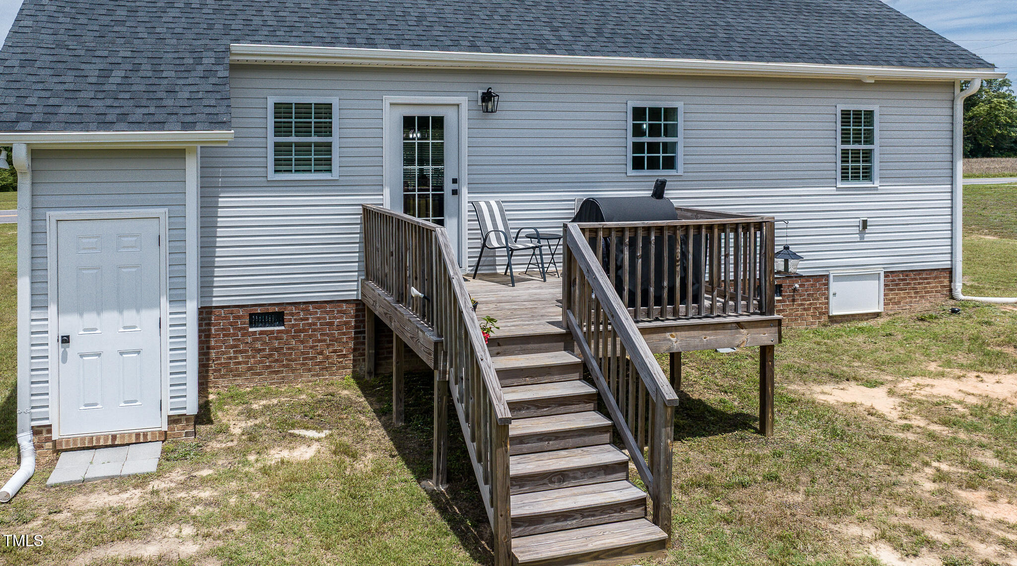 7045 Finch Road Bailey, NC 27807 - Photo 28 of 44 7045-Deck-a