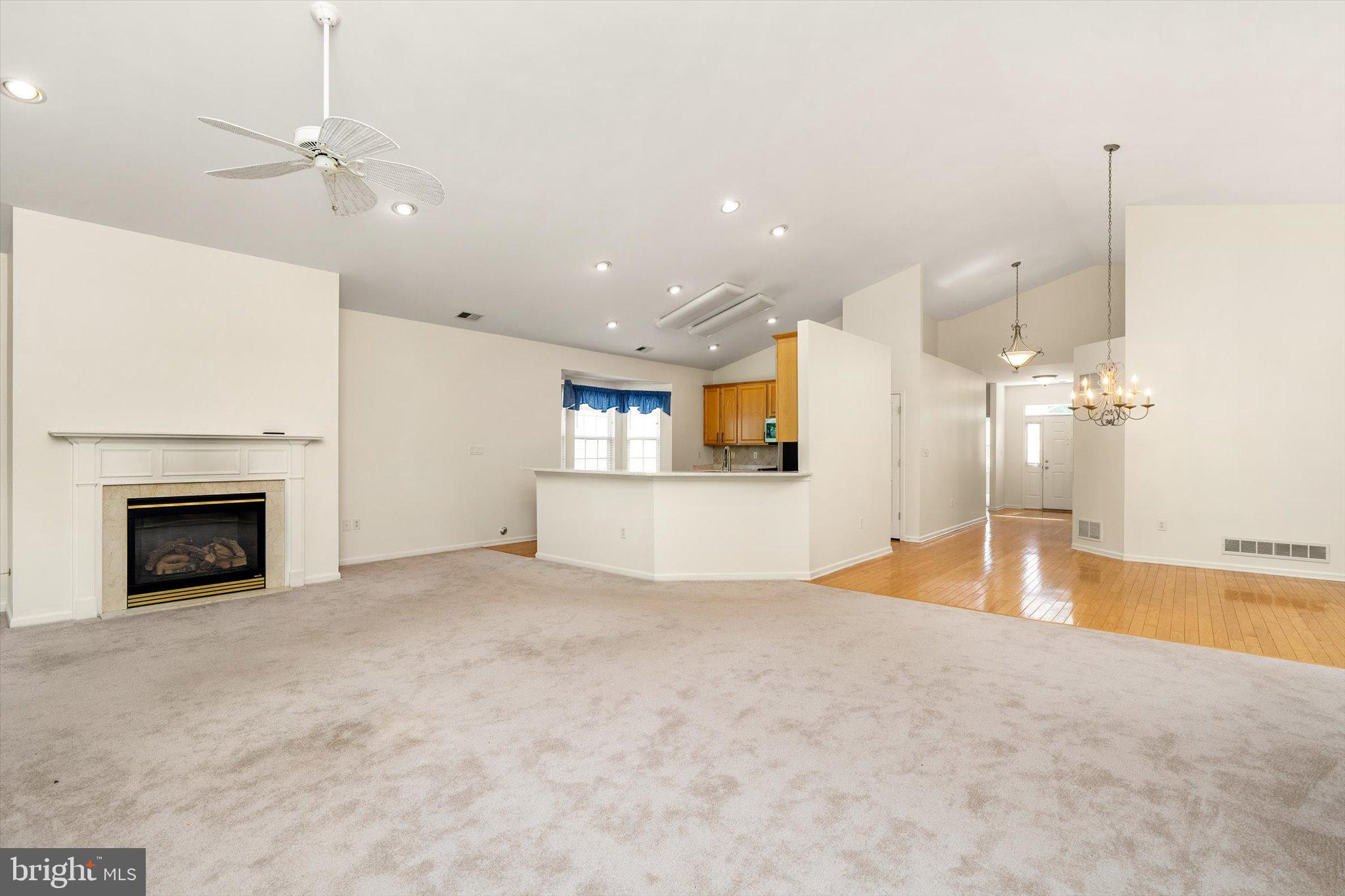 10 Powderhorn Way Allentown, NJ 08501 - Photo 8 of 26