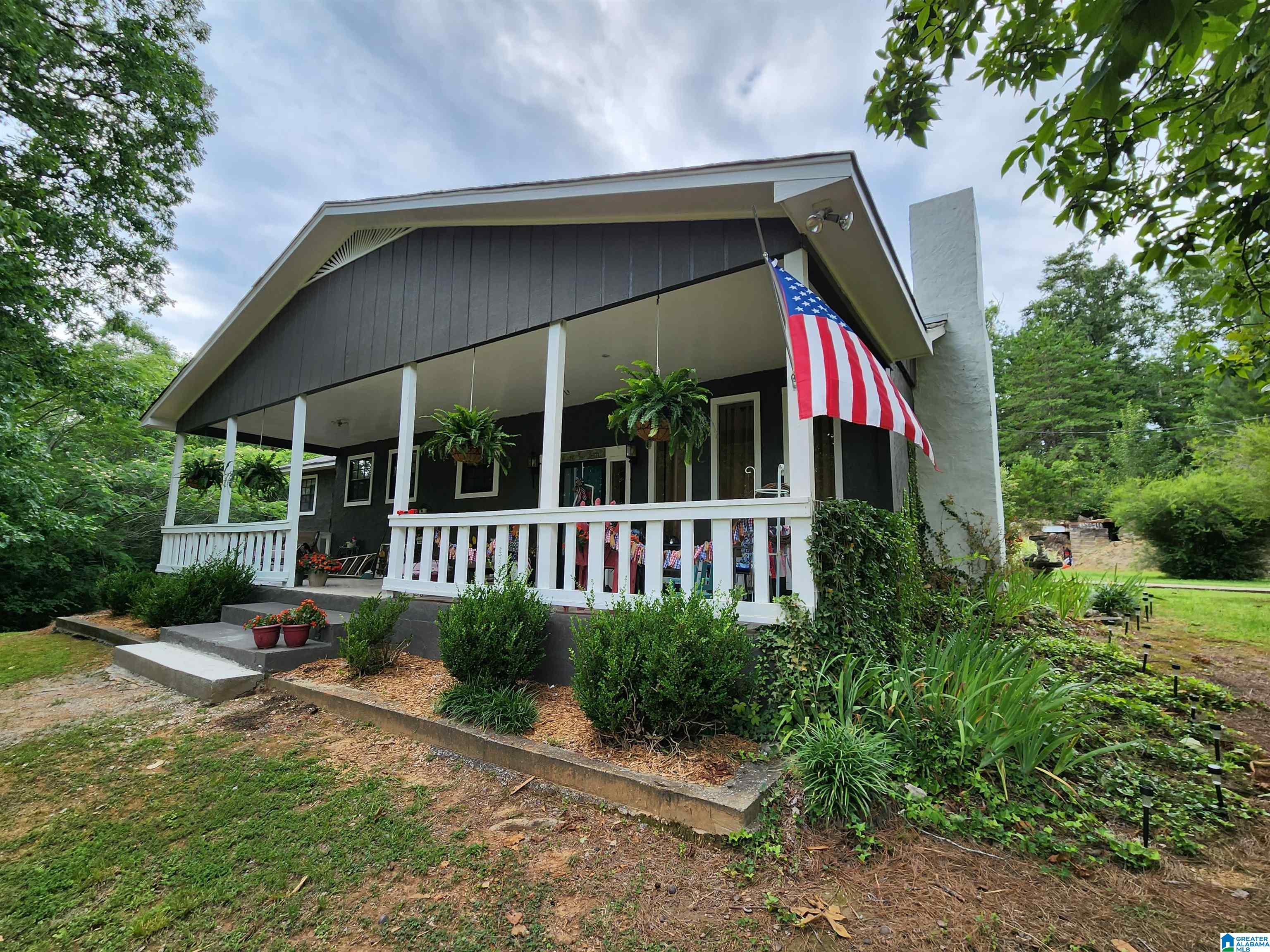 380 Isbell Road Odenville, AL 35120 - Photo 1 of 7