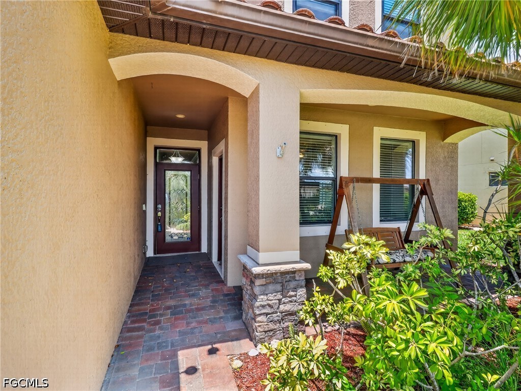 2740 Via Piazza Loop Fort Myers, FL 33905 - Photo 3 of 46