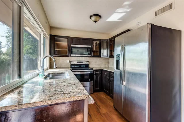 $1,895 | 612 McKown Drive, Mansfield, TX 76063