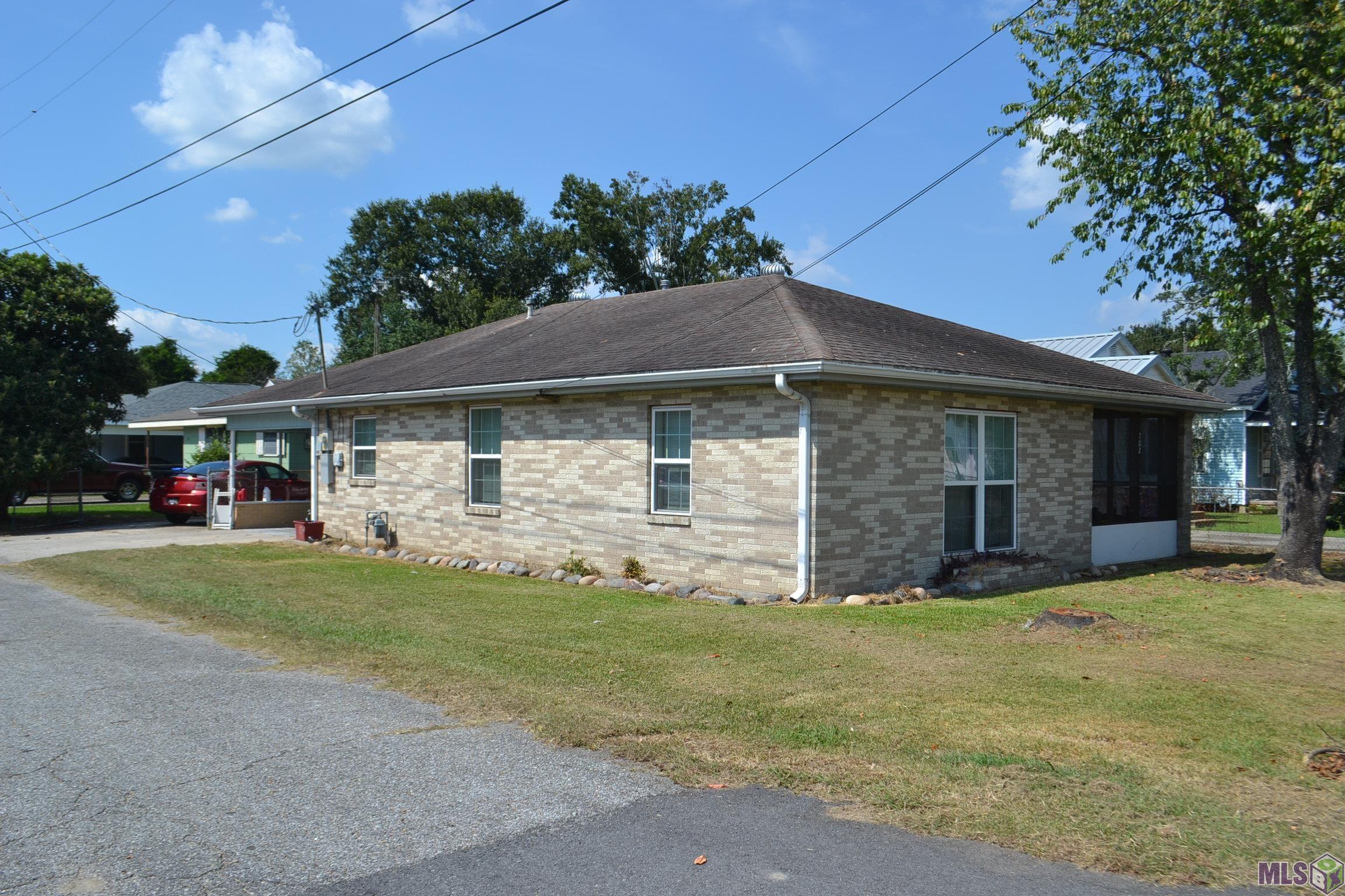 702 Coulon Road Thibodaux, LA 70301 - Photo 1 of 36 Gallery Image 1