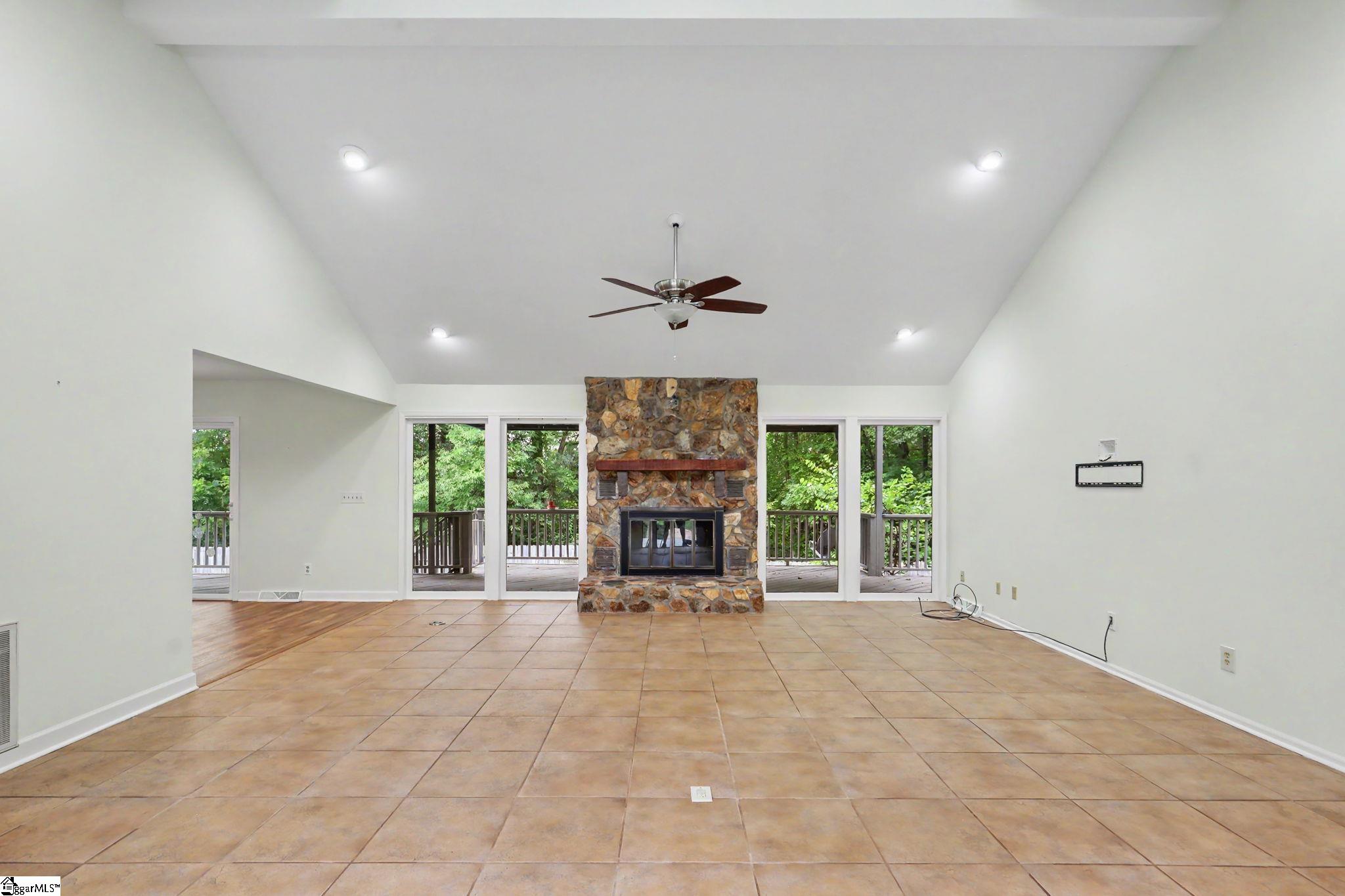 203 Mockingbird Street Seneca, SC 29672 - Photo 11 of 45 Gallery Image 11