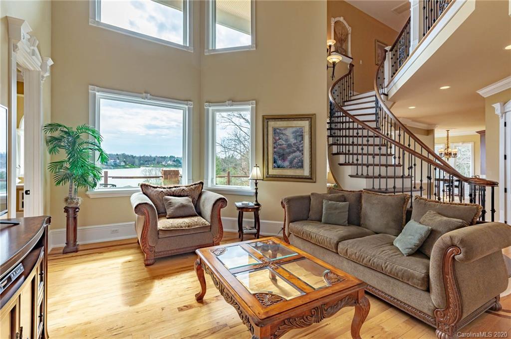 348 Players Ridge Road Hickory, NC 28601 - Photo 12 of 41 Gallery Image 12