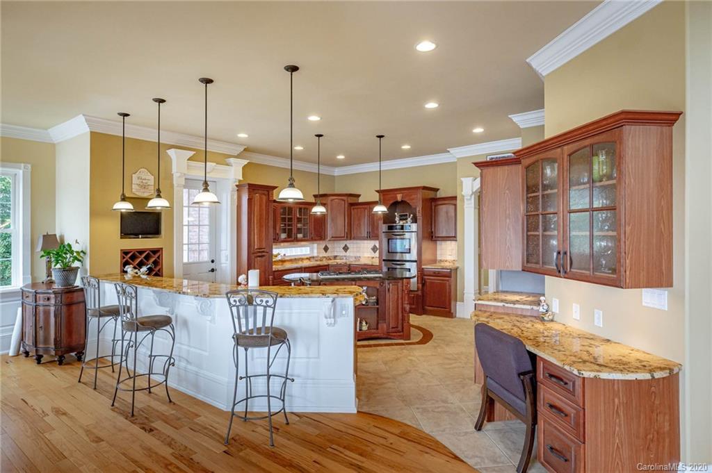 348 Players Ridge Road Hickory, NC 28601 - Photo 15 of 41 Gallery Image 15