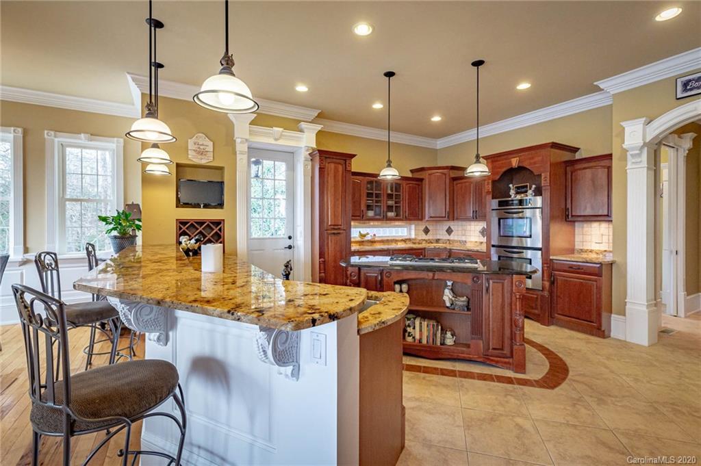 348 Players Ridge Road Hickory, NC 28601 - Photo 16 of 41 Gallery Image 16