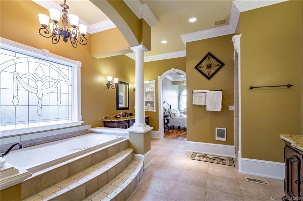 348 Players Ridge Road Hickory, NC 28601 - Photo 25 of 41 Gallery Image 25