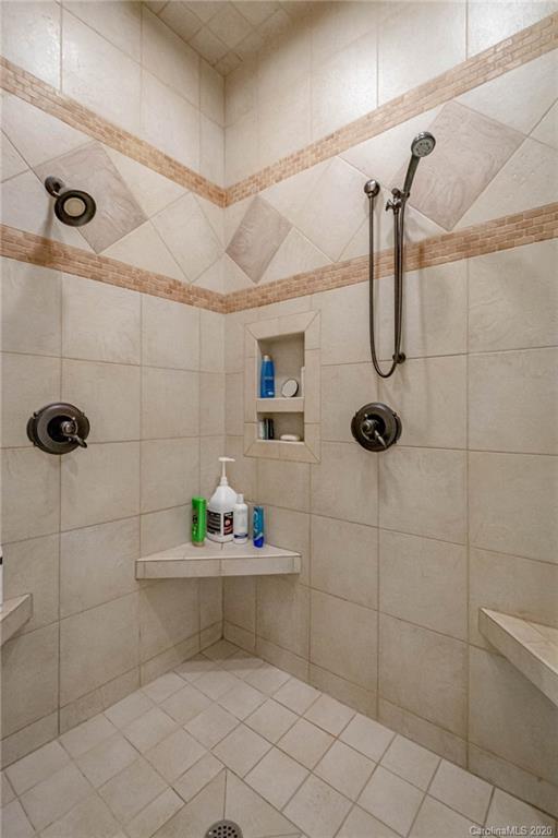 348 Players Ridge Road Hickory, NC 28601 - Photo 26 of 41 Gallery Image 26