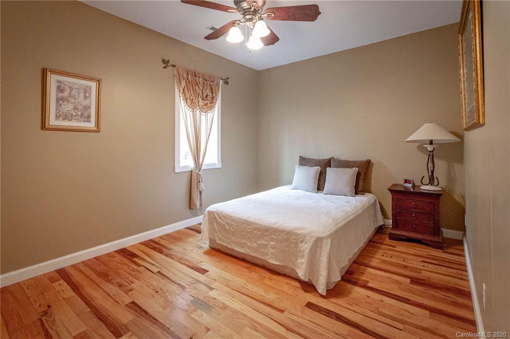 348 Players Ridge Road Hickory, NC 28601 - Photo 30 of 41 Gallery Image 30