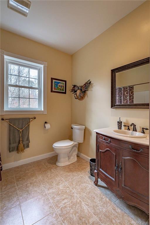 348 Players Ridge Road Hickory, NC 28601 - Photo 31 of 41 Gallery Image 31