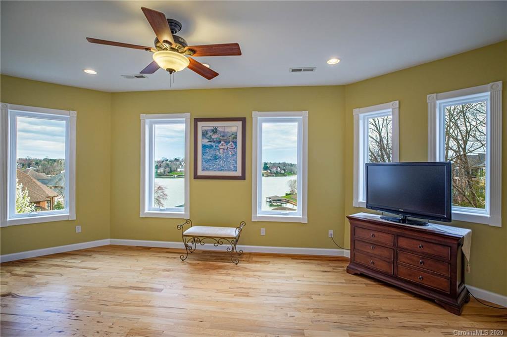 348 Players Ridge Road Hickory, NC 28601 - Photo 32 of 41 Gallery Image 32