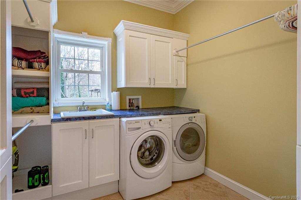 348 Players Ridge Road Hickory, NC 28601 - Photo 37 of 41 Gallery Image 37