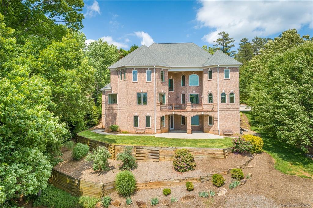 348 Players Ridge Road Hickory, NC 28601 - Photo 10 of 41 Gallery Image 10