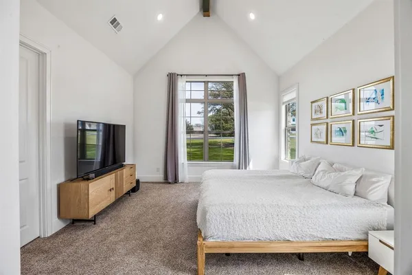 $879,900 | 366 Private Road 7005, Edgewood, TX 75117