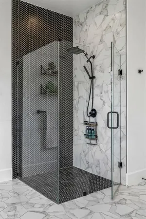 $879,900 | 366 Private Road 7005, Edgewood, TX 75117