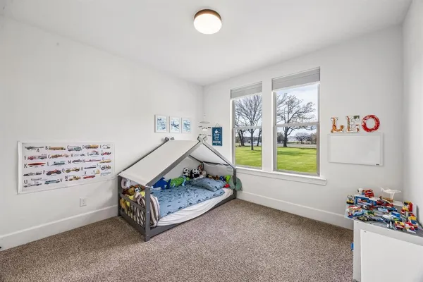 $879,900 | 366 Private Road 7005, Edgewood, TX 75117