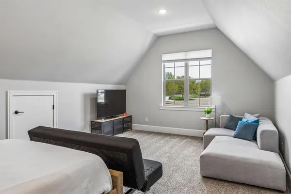 $879,900 | 366 Private Road 7005, Edgewood, TX 75117