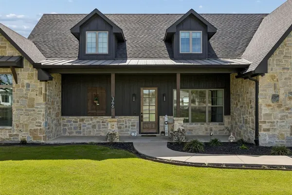 $879,900 | 366 Private Road 7005, Edgewood, TX 75117