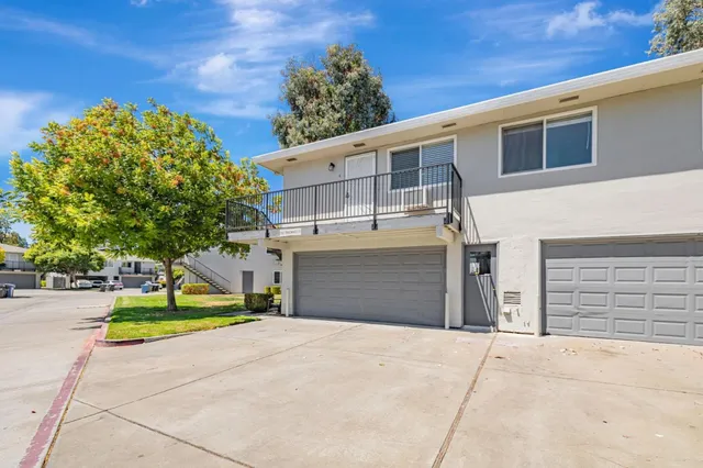 $489,000 | 262 Tradewinds Court, Unit 4, San Jose, CA 95123