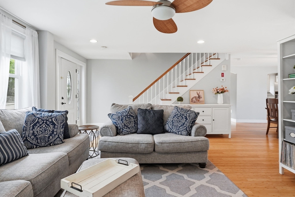 31 Walnut Street Dedham, MA 02026 - Photo 17 of 34
