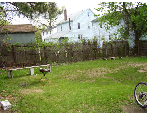 25 Hope Street Springfield, MA 01119 - Photo 3 of 9