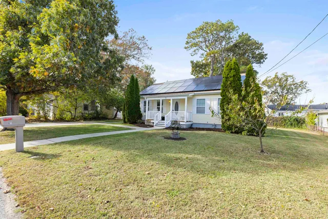 $425,000 | 10 Cedarwood Road, Villas, NJ 08251