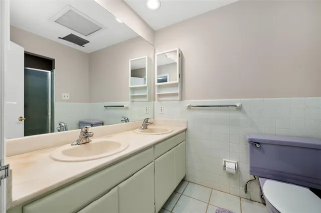 $429,000 | 6706 Northwest 18th Avenue, Gainesville, FL 32605