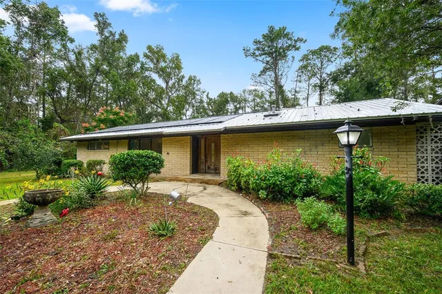 $429,000 | 6706 Northwest 18th Avenue, Gainesville, FL 32605