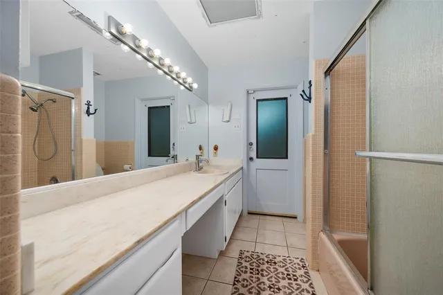 $429,000 | 6706 Northwest 18th Avenue, Gainesville, FL 32605