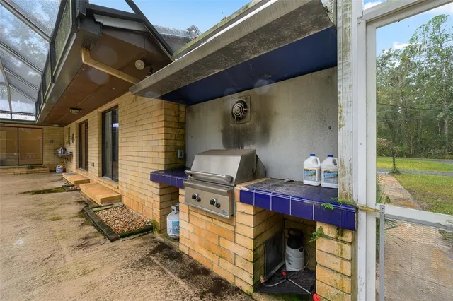 $429,000 | 6706 Northwest 18th Avenue, Gainesville, FL 32605