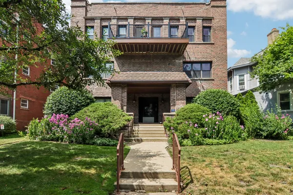 $420,000 | 824 Hinman Avenue, Unit 1N, Evanston, IL 60202