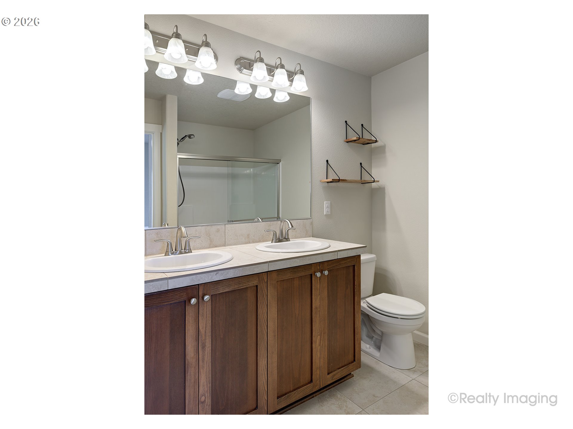 13341 Southwest 169th Avenue Beaverton, OR 97007 - Photo 12 of 28 Bathroom