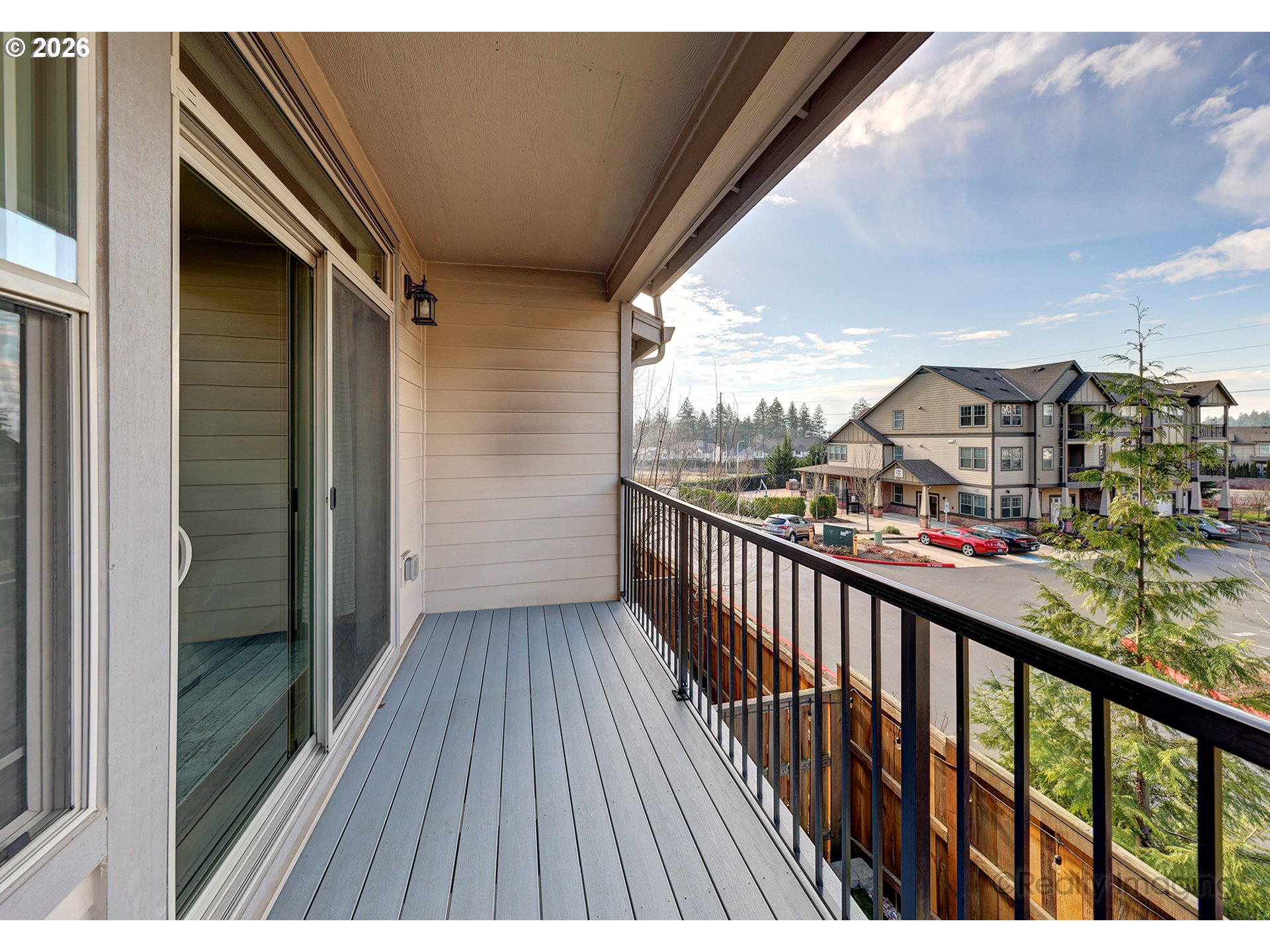 13341 Southwest 169th Avenue Beaverton, OR 97007 - Photo 20 of 28 Deck
