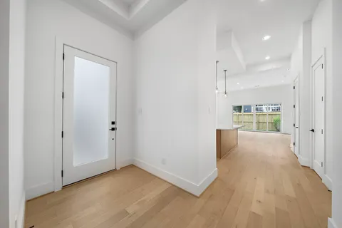 $744,900 | 815 West 18th Street, Houston, TX 77008