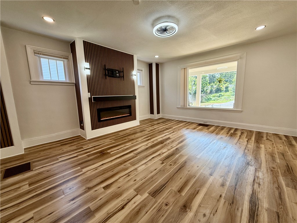 18 Main Street Phelps, NY 14532 - Photo 12 of 24