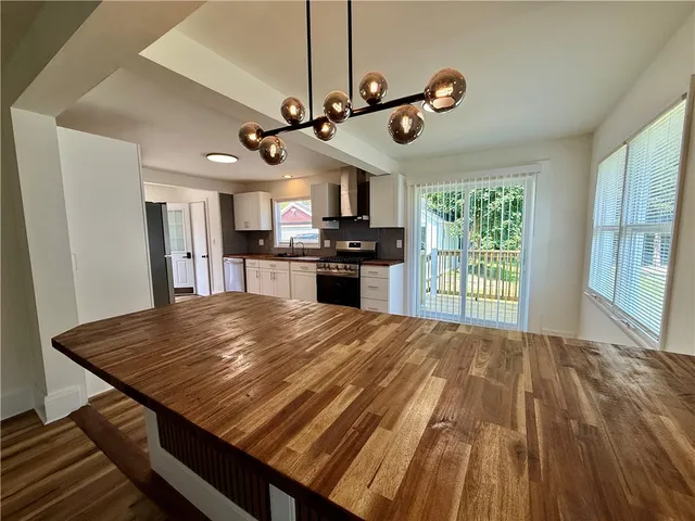 $279,900 | 18 Main Street, Phelps, NY 14532