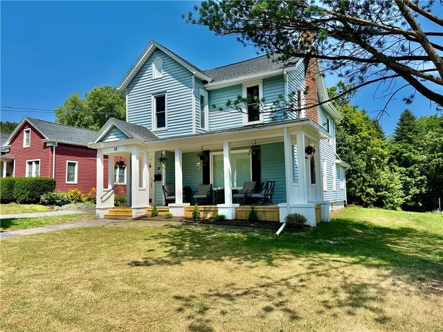 $279,900 | 18 Main Street, Phelps, NY 14532