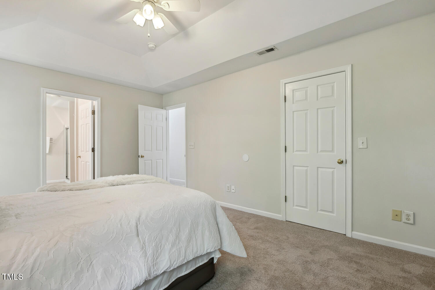 301 Rapp Lane Apex, NC 27502 - Photo 27 of 50 301 Rapp Ln Apex NC 27502 USA-large-029-