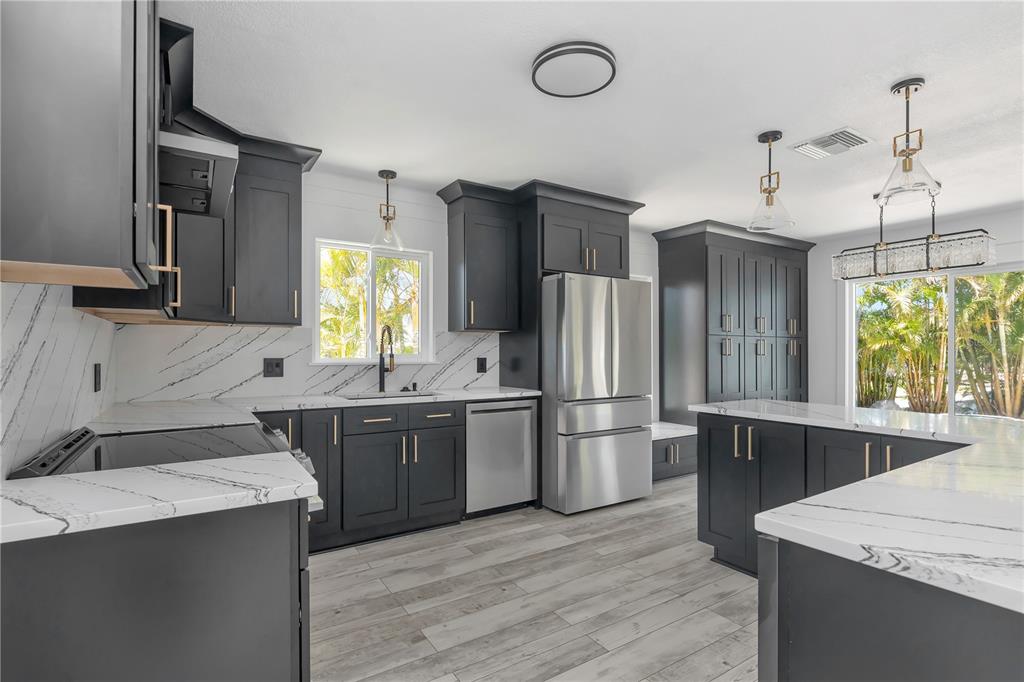 308 173rd Avenue North Redington Beach, FL 33708 - Photo 12 of 46