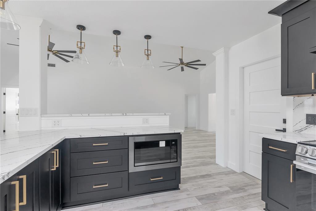 308 173rd Avenue North Redington Beach, FL 33708 - Photo 10 of 46