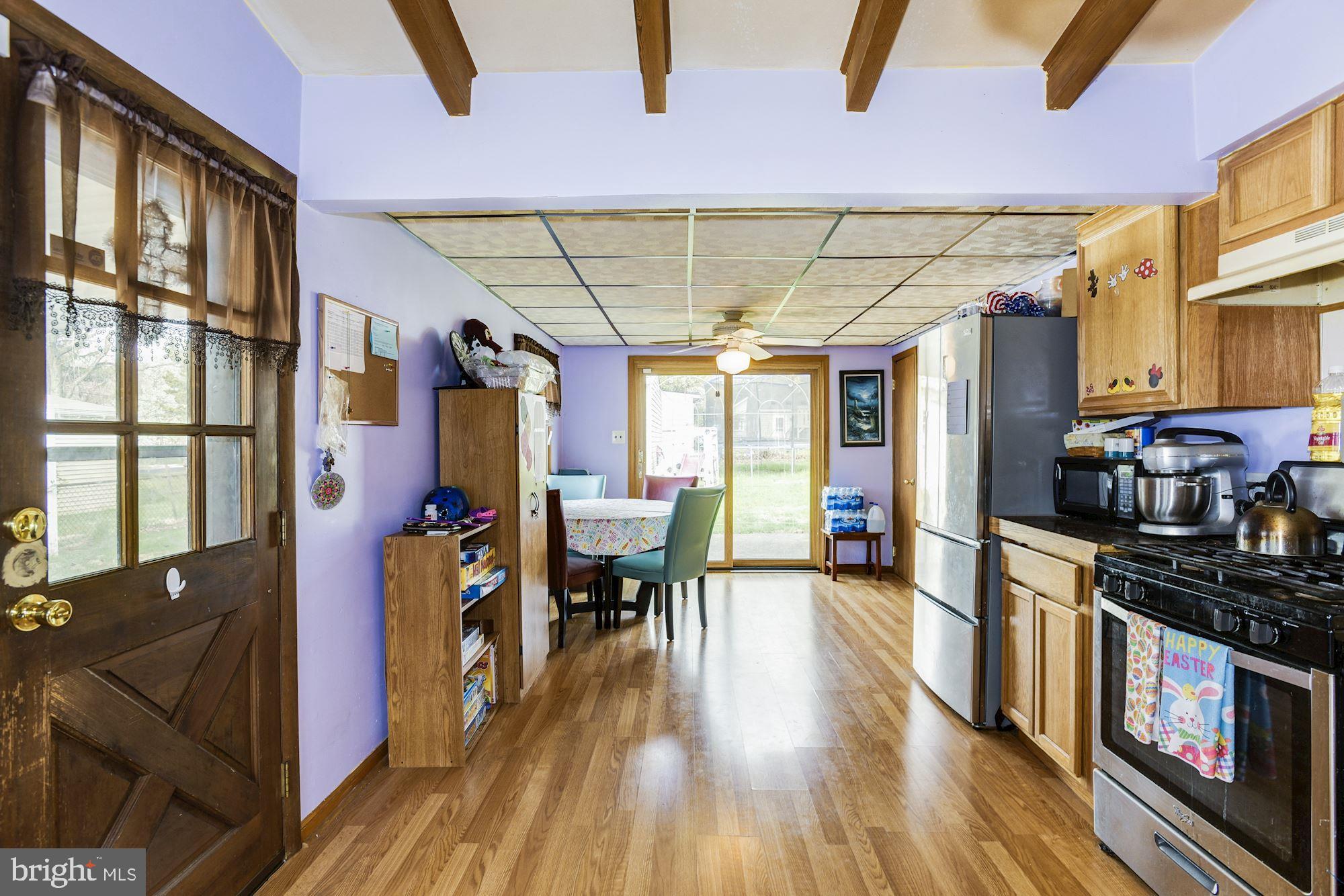 303 Ruth Avenue Maple Shade, NJ 08052 - Photo 7 of 14 Kitchen