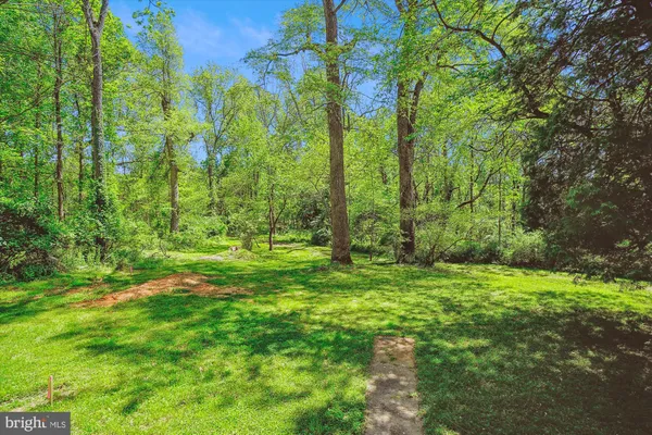 $1,150,000 | 19900 New Hampshire Avenue, Brinklow, MD 20862