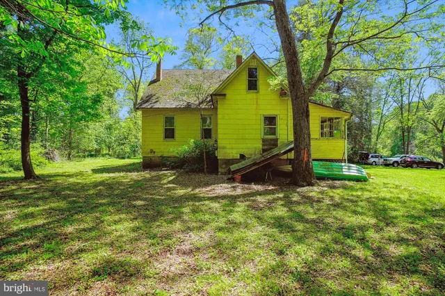 $1,150,000 | 19900 New Hampshire Avenue, Brinklow, MD 20862