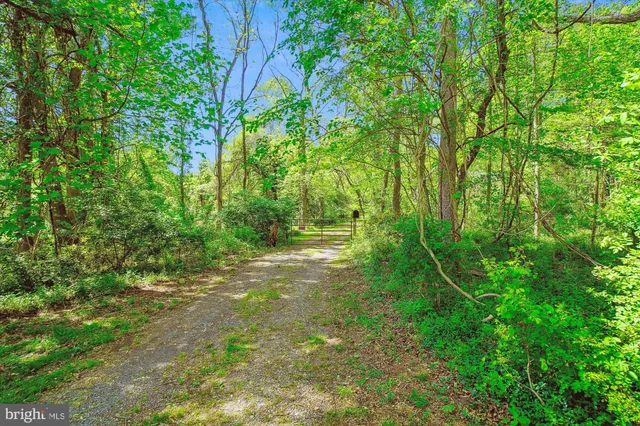 $1,150,000 | 19900 New Hampshire Avenue, Brinklow, MD 20862