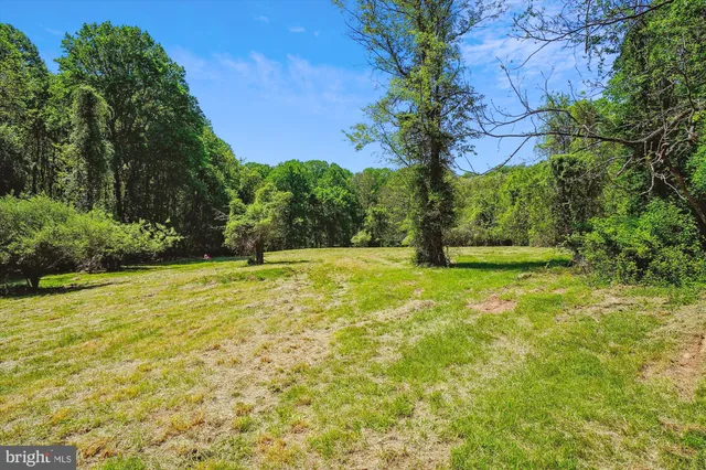 $1,150,000 | 19900 New Hampshire Avenue, Brinklow, MD 20862