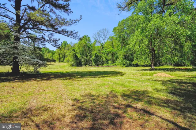 $1,150,000 | 19900 New Hampshire Avenue, Brinklow, MD 20862