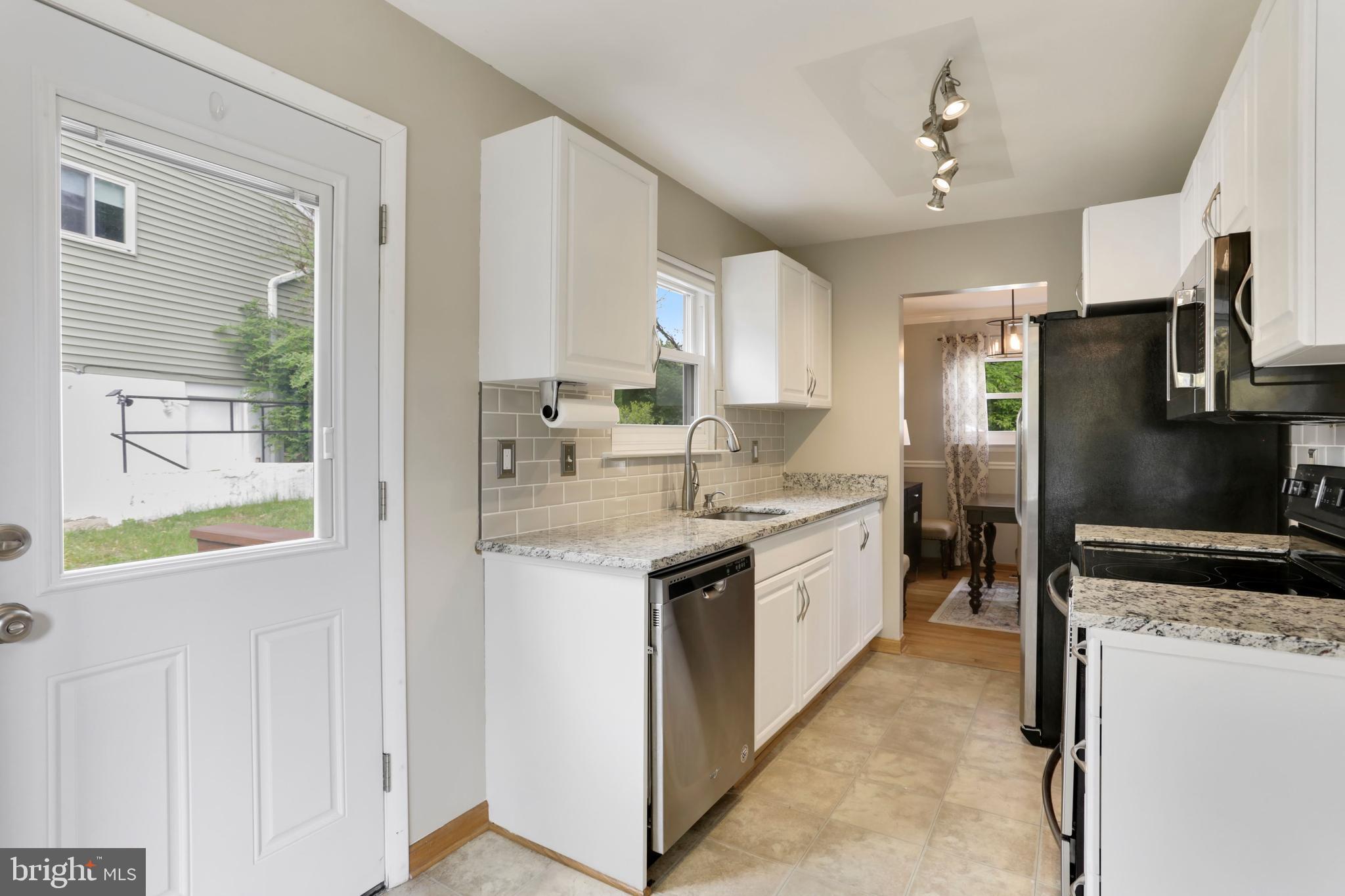2 Denham Court Rockville, MD 20851 - Photo 13 of 32 Gallery Image 13